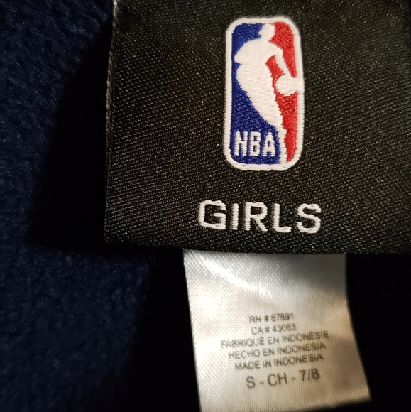 Authentic girls Grizzlies jacket - Picture 3 of 3